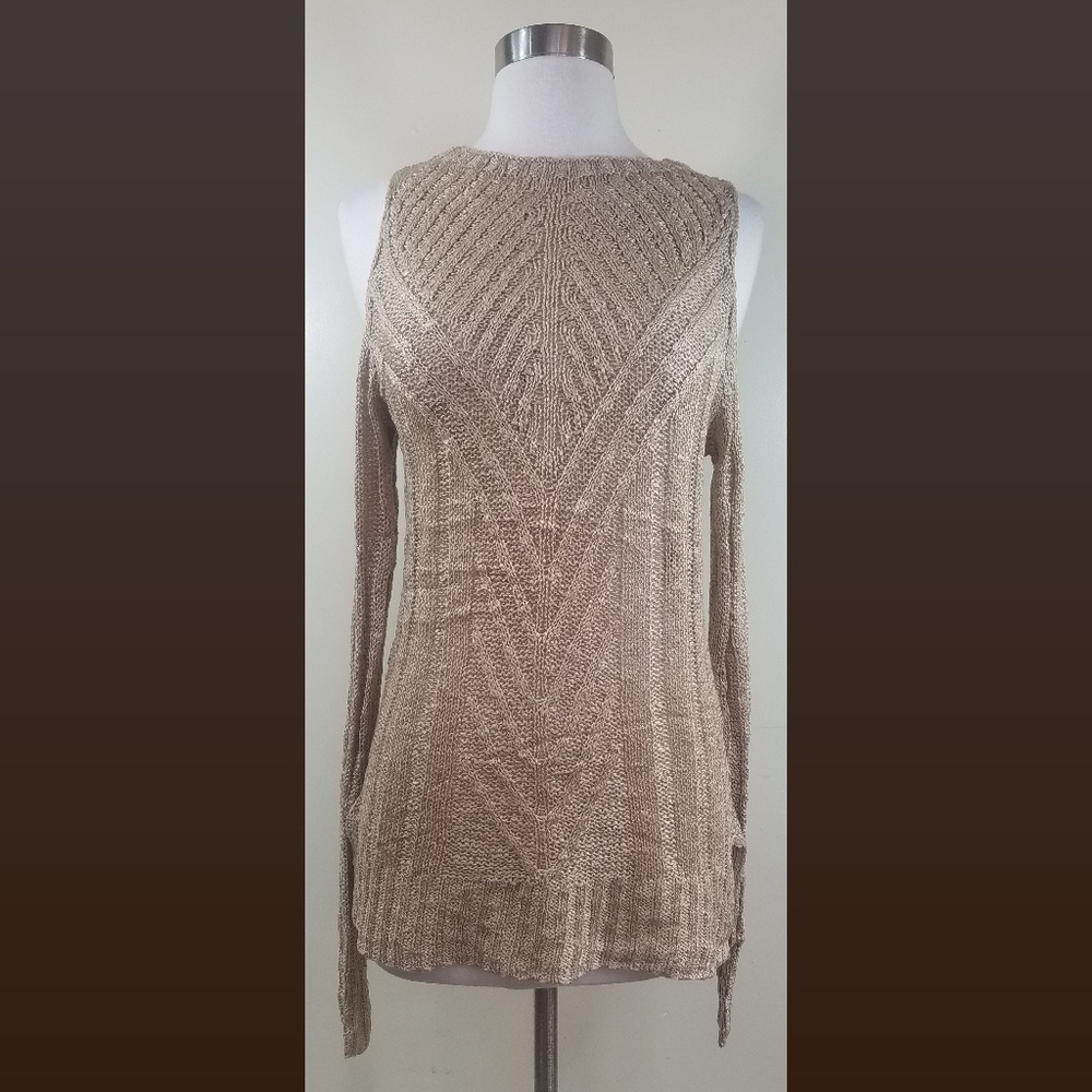 Cold Shoulder Cutout Long Sleeve Sweater - Picture 3 of 7